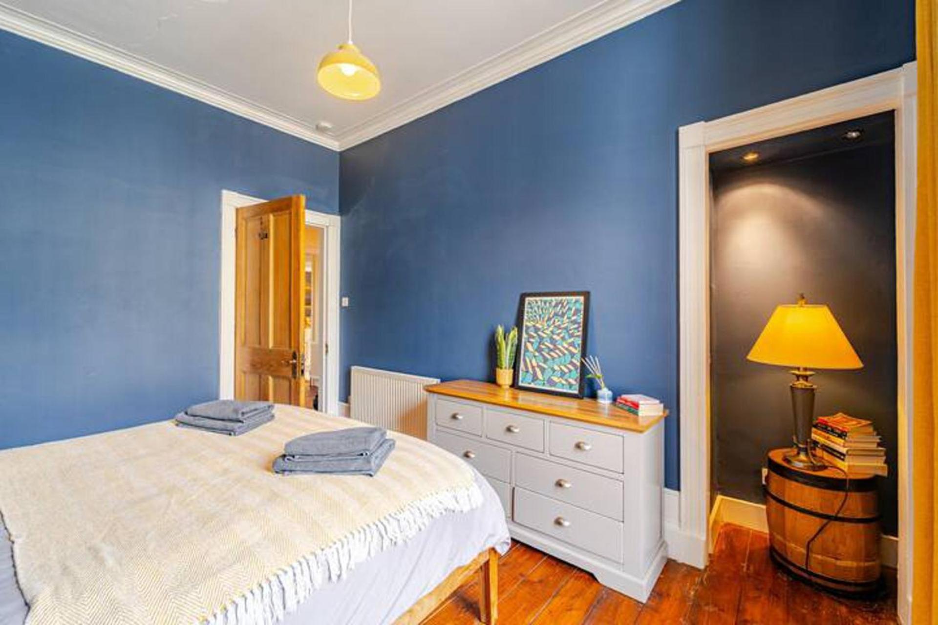 Apartment Spacious 1-bed Centre In
